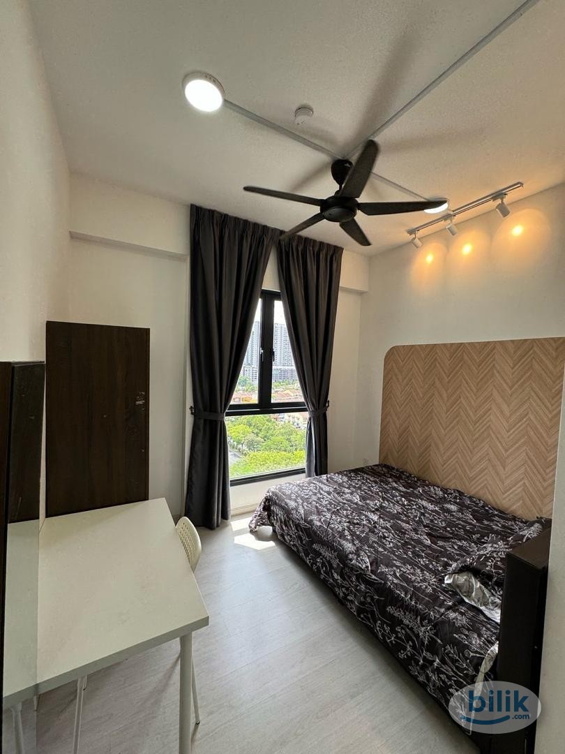 Fully Furnished Master room at Equine Residences Seri Kembangan - Image 3