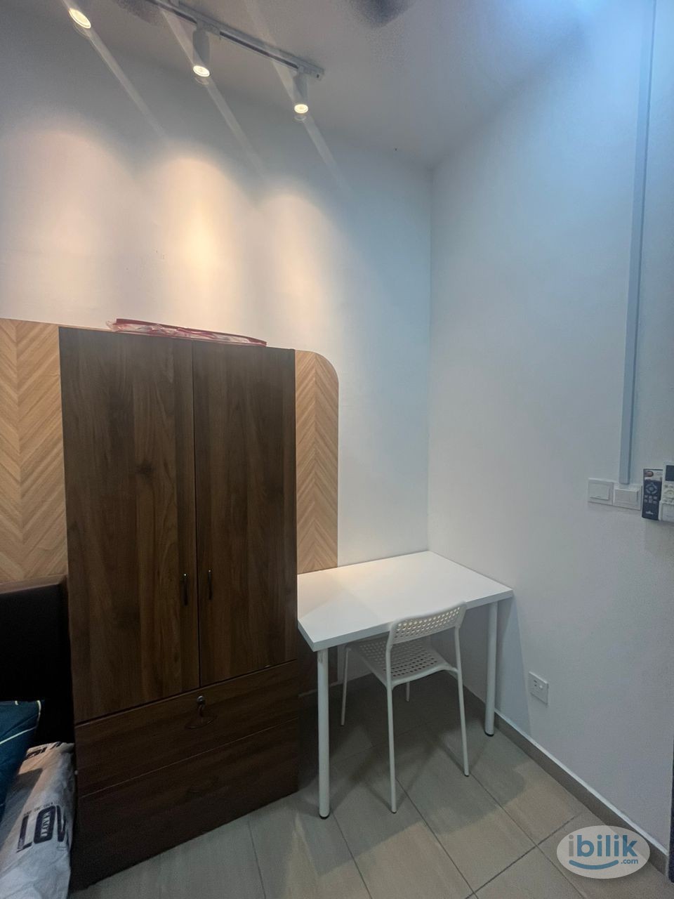 Fully Furnished Single room at The Hipster Taman Desa - Image 1