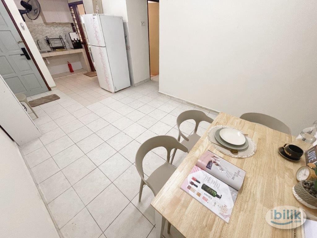 🥇 Renting out middle room at Pelangi Damansara apartment block D - Image 3