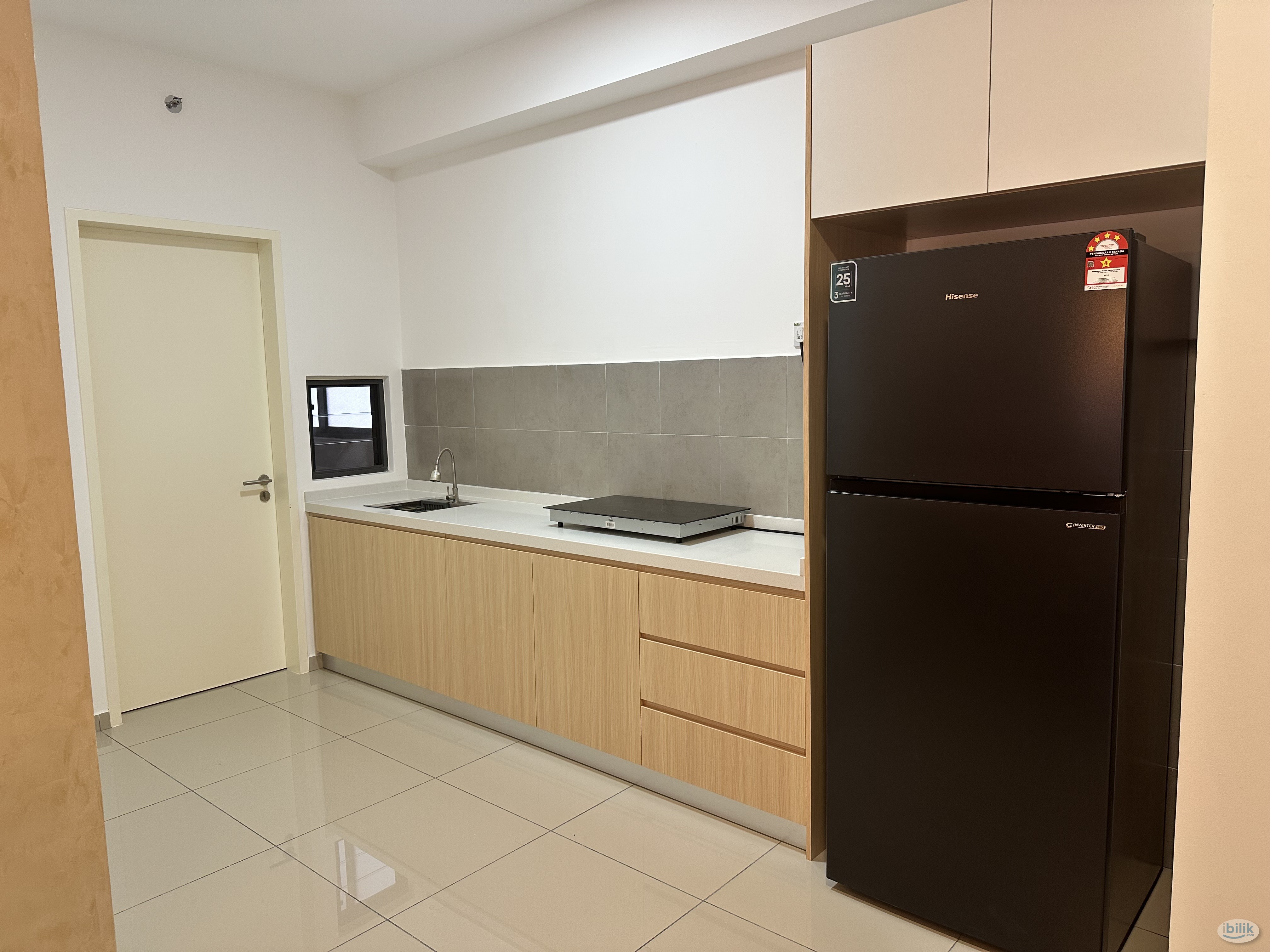 Middle Room at D’Erica, Central Park Damansara, Petaling Jaya - Image 3