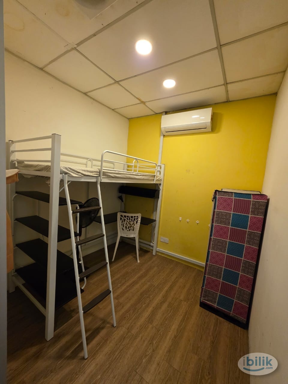 🏡DATARAN SUNWAY ROOM AVAILABLE NOW - low deposit- near mrt surian 5 minutes walking distance - Image 1