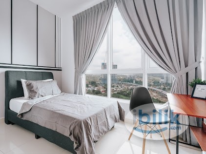 Exclusive Fully Furnished Private Medium Room, Walking Distance MRT - Image 1