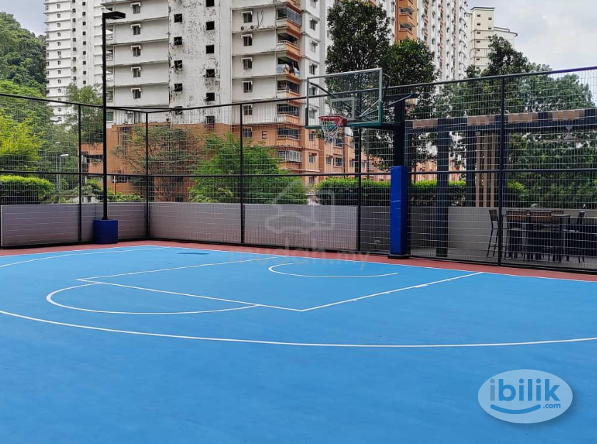 Middle Room at D'Quince Residence, Damansara Perdana - Image 2