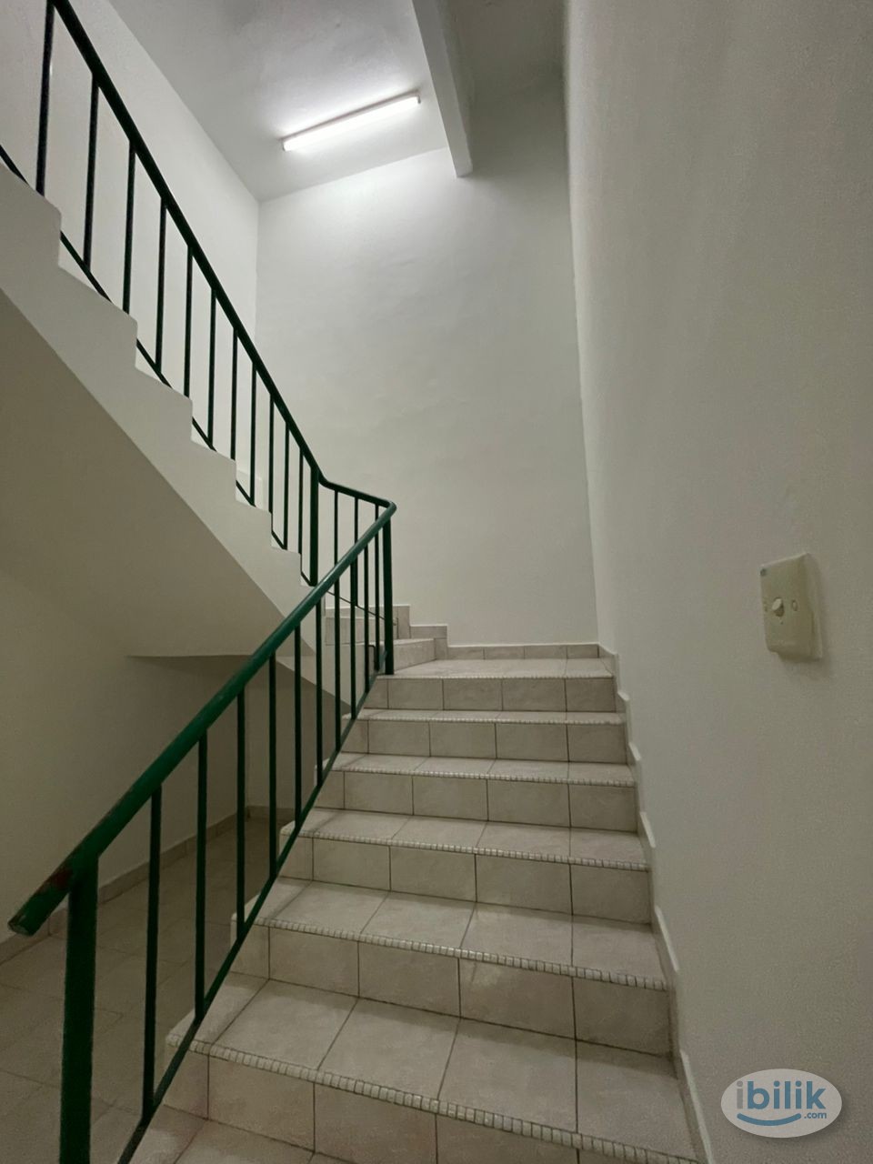 Middle Room at Sungai Chua, Kajang - Image 3