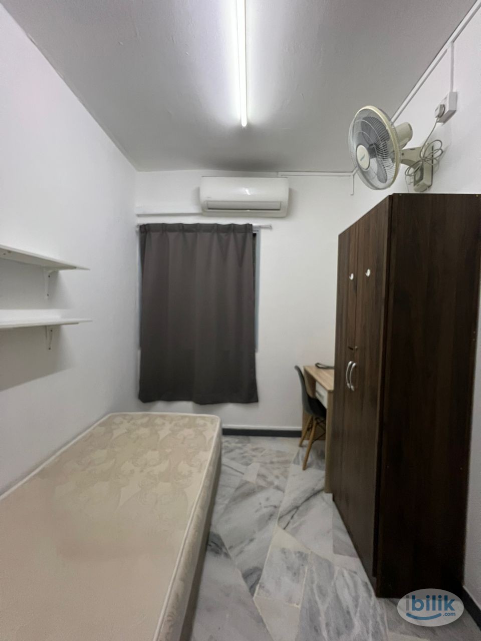 CLEAN SINGLE ROOM FOR RENT (FEMALE UNIT) - Image 1