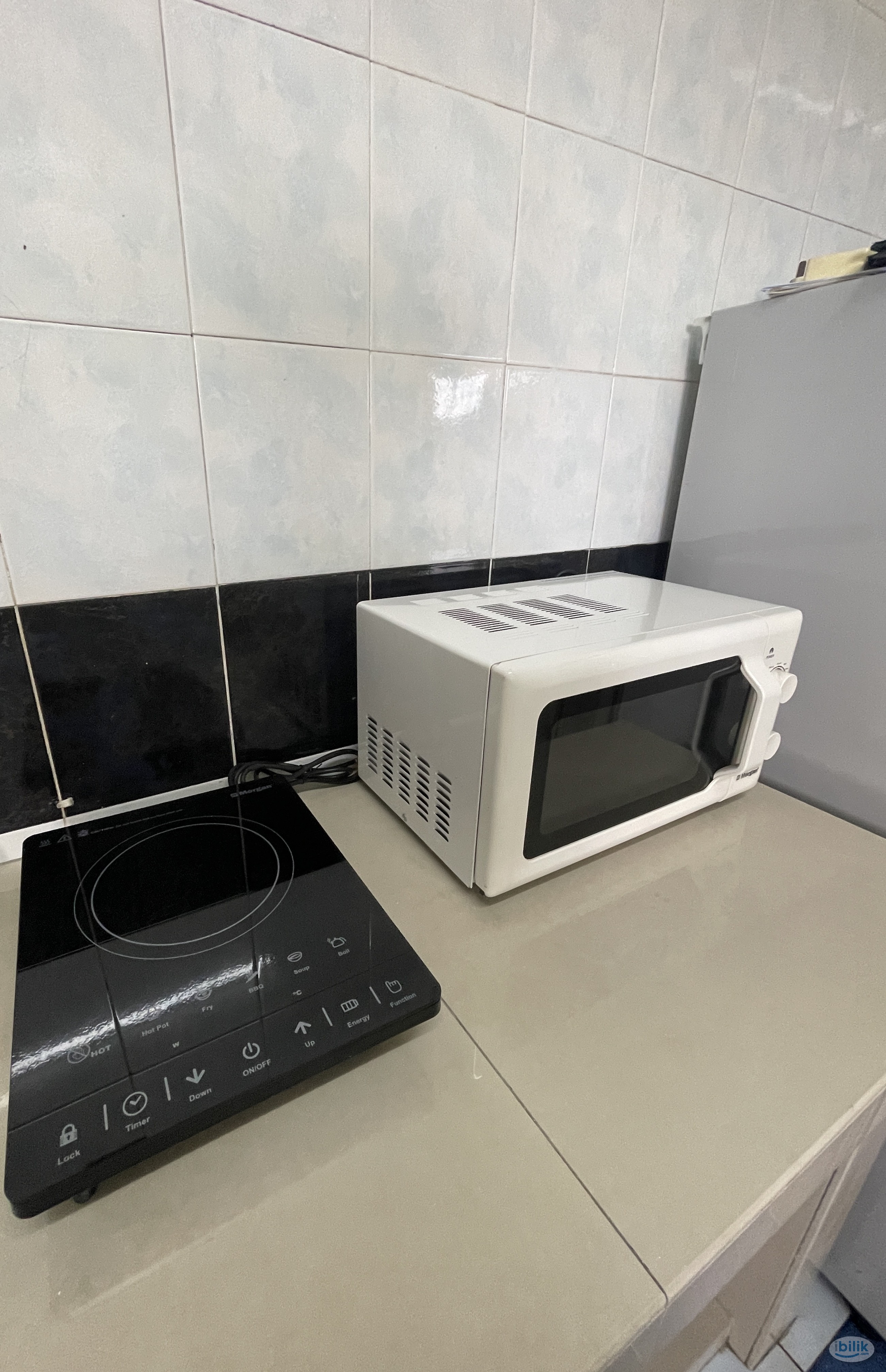MIDDLE & CLEAN SINGLE ROOM FOR RENT AT SRI PETALING (FEMALE ONLY) - Image 4