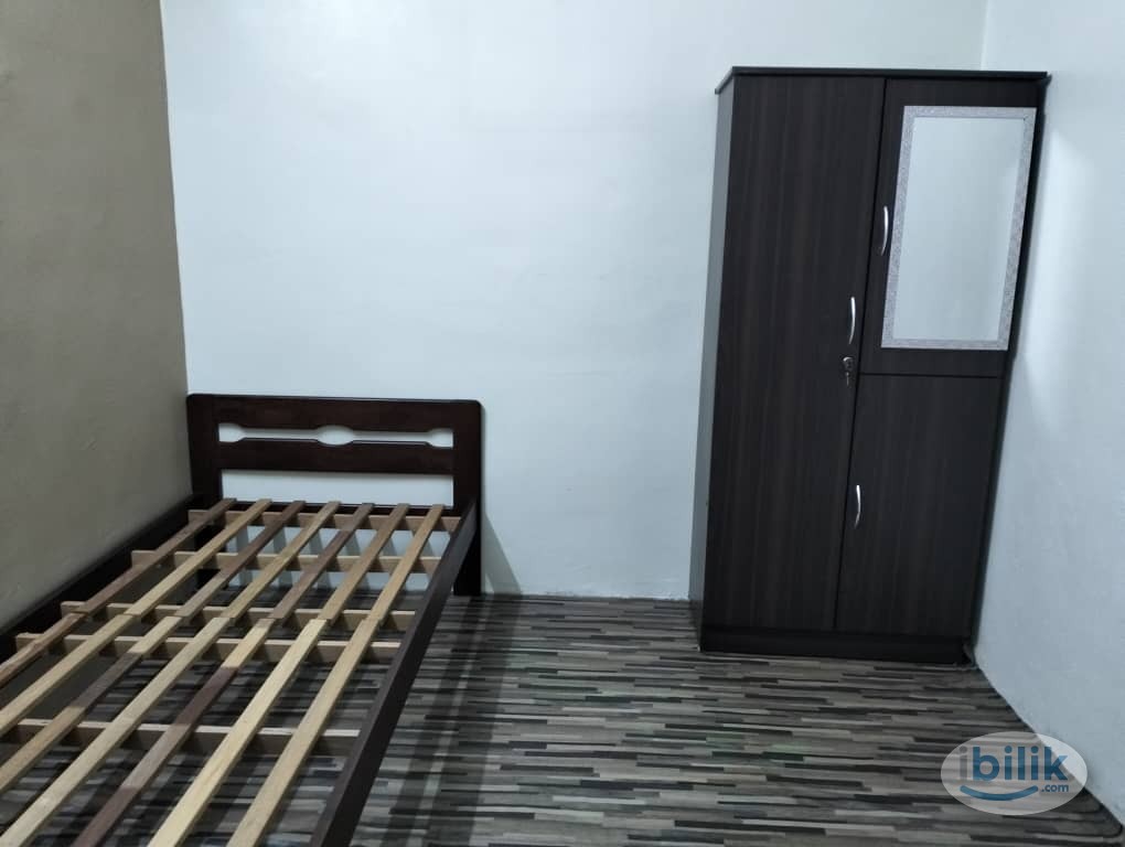 Female-only. Spacious furnished rooms. AC/no AC. Sec 17, PJ - Image 3