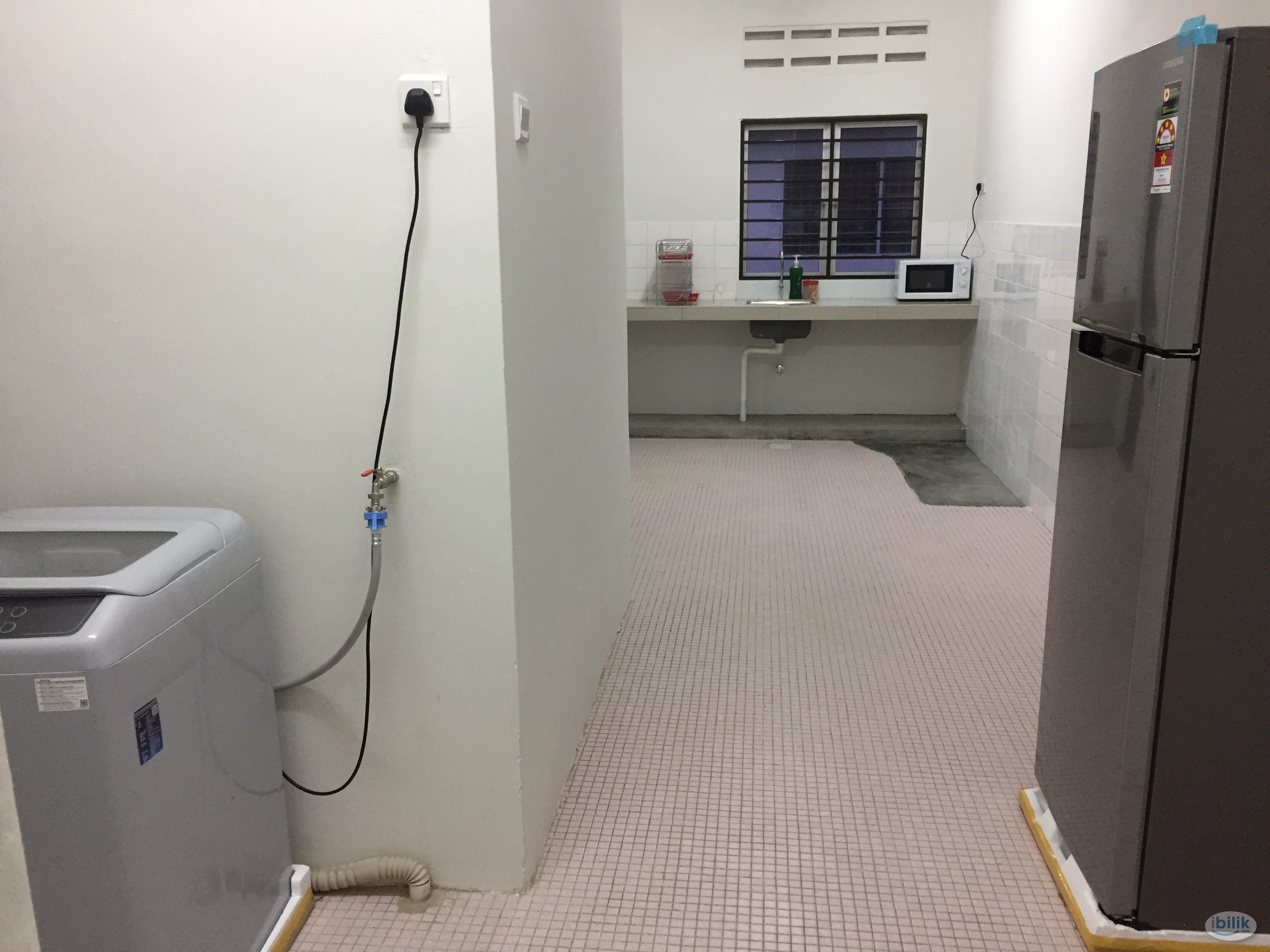 Female-only. Spacious furnished rooms. AC/no AC. Sec 17, PJ - Image 5
