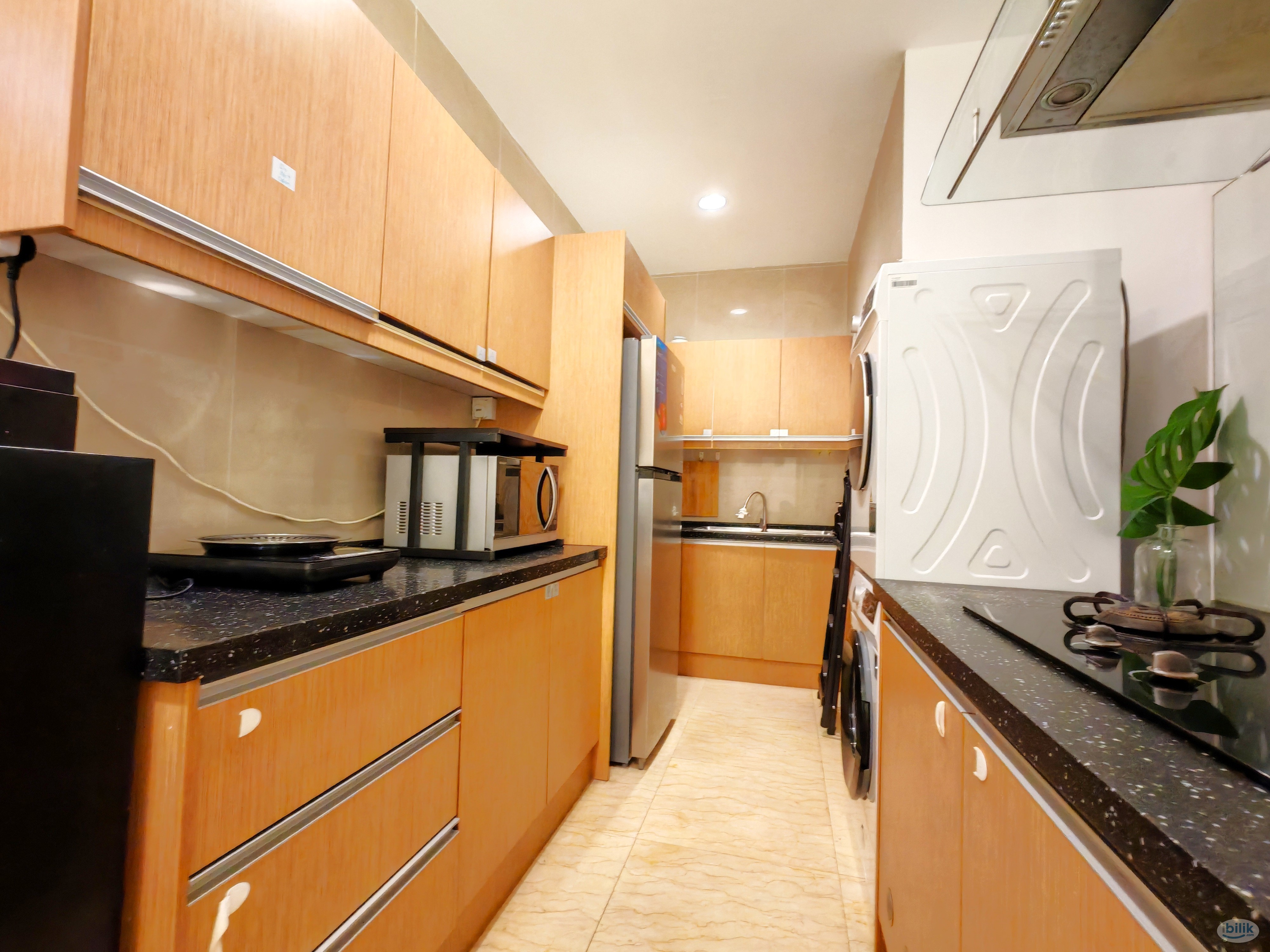 BUKIT BINTANG MIDDLE ROOM TO RENT - Image 5