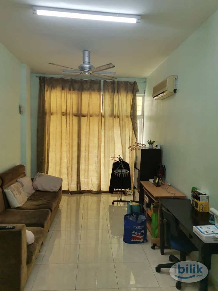 Middle Room at Bukit Beruang Permai, Bukit Beruang - Image 3