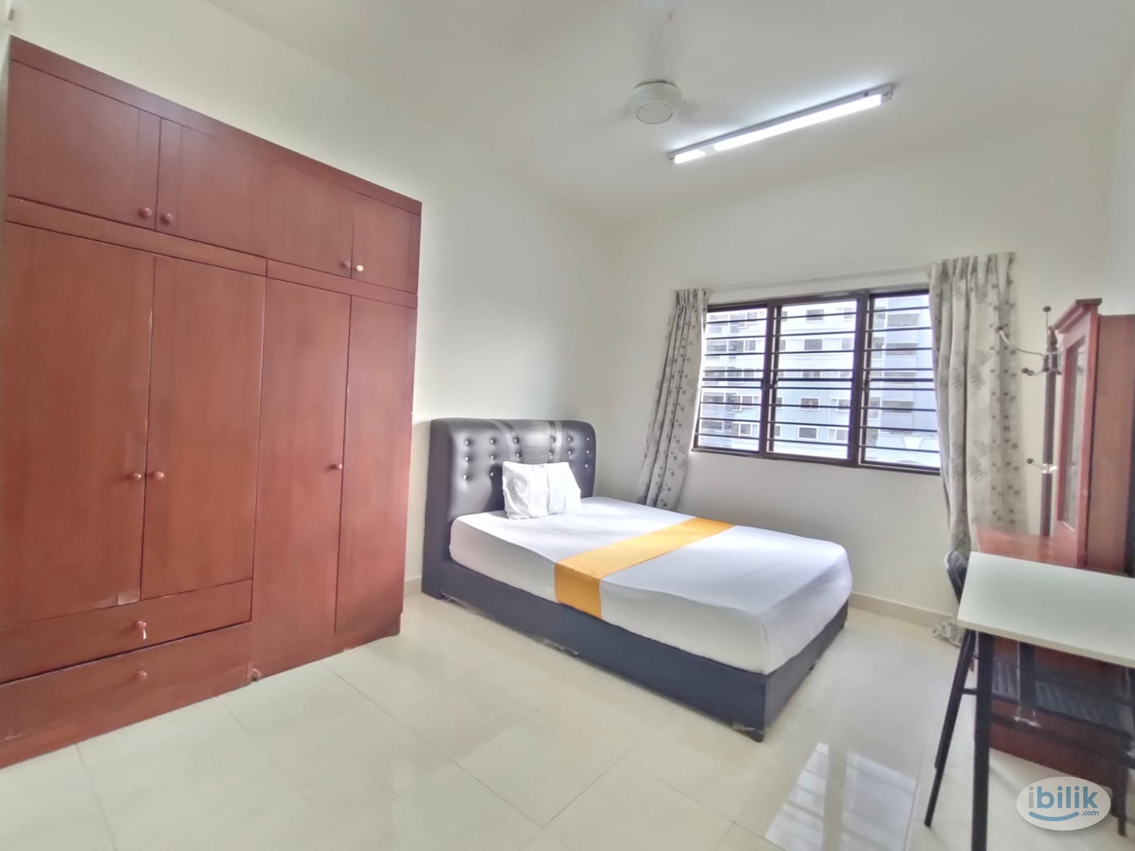 Male Master room available at pelangi utama Condominium - Image 1