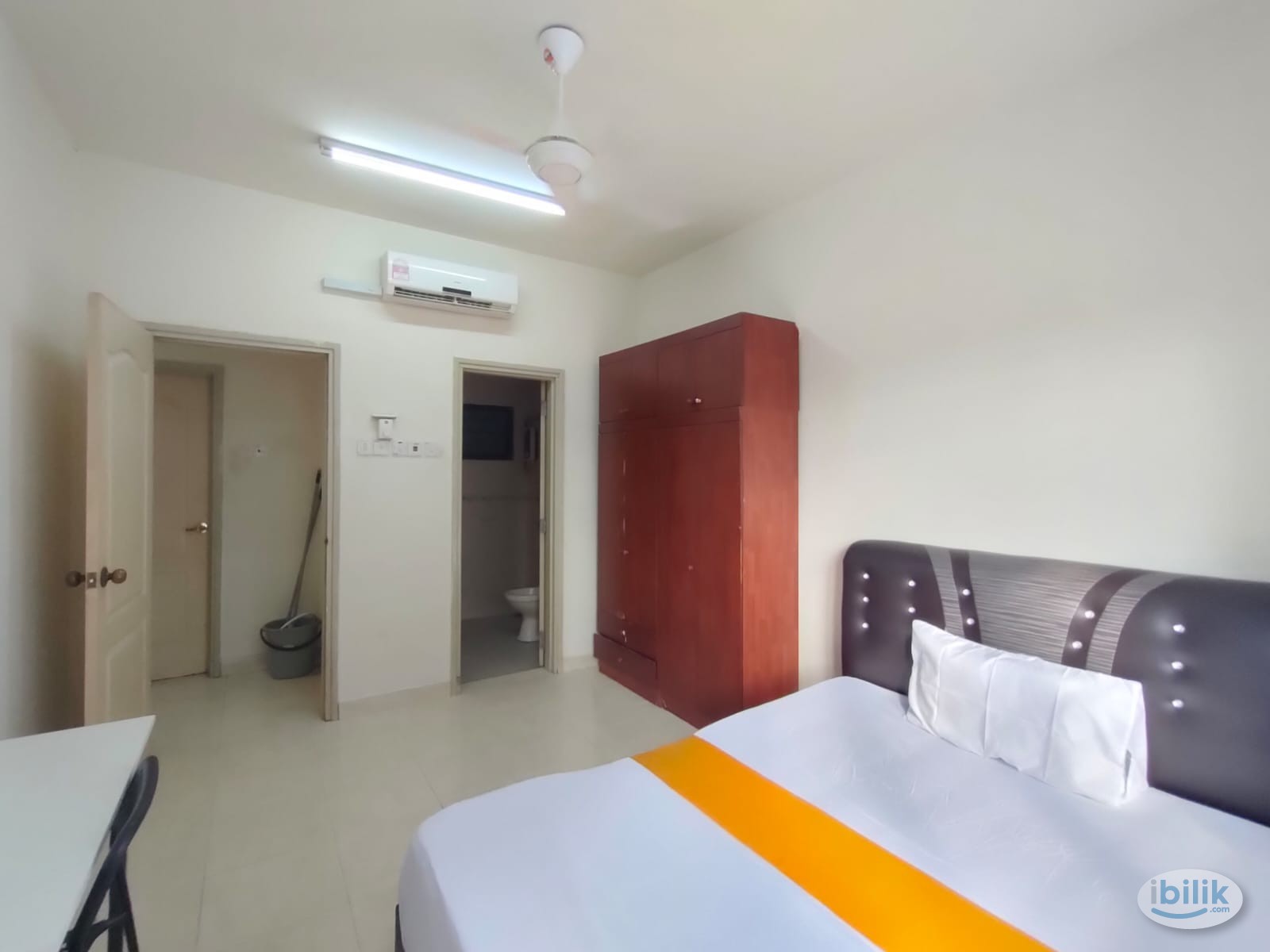 Male Master room available at pelangi utama Condominium - Image 2