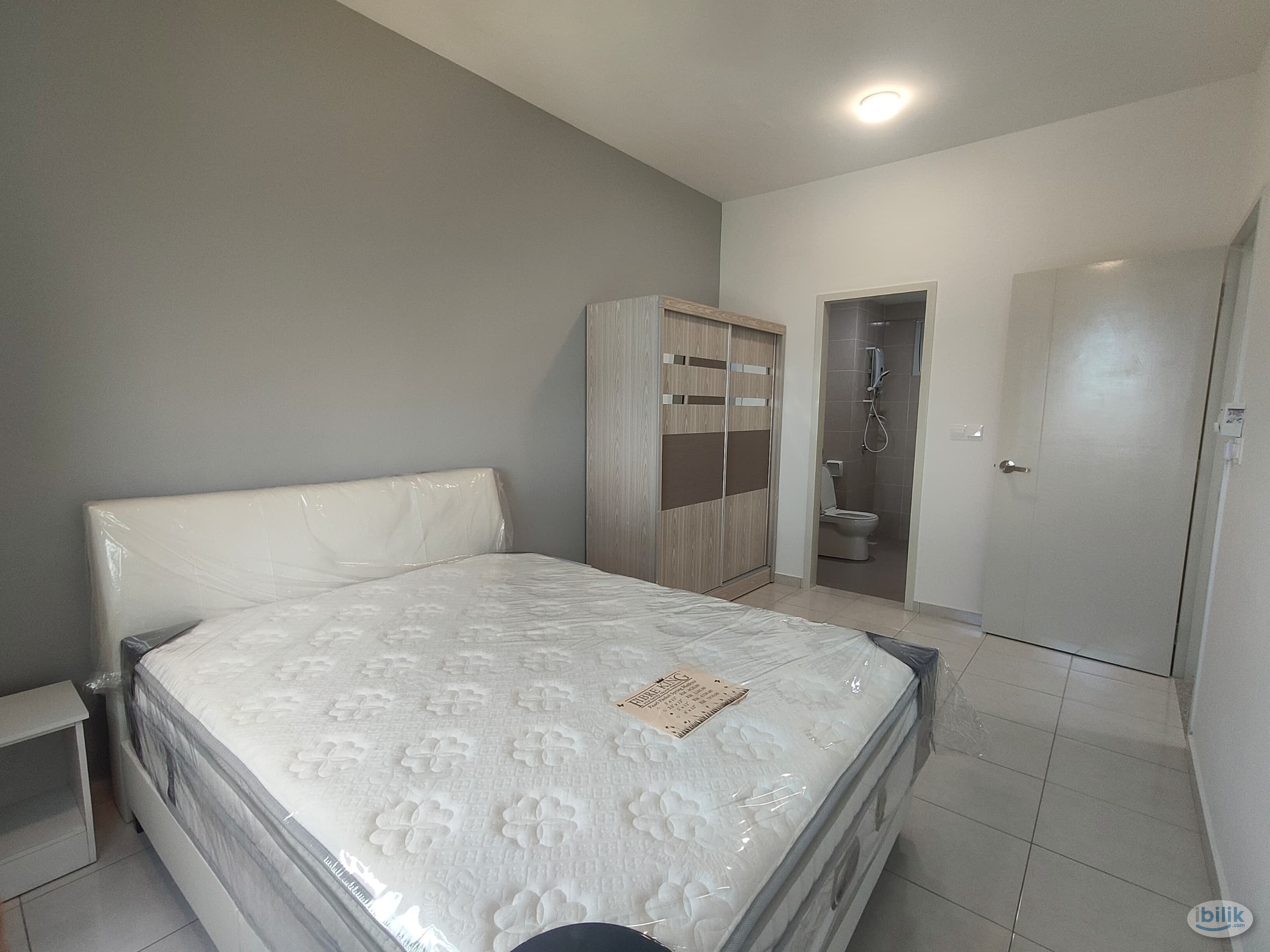 Masterbedroom for Rent at Havana - Image 2