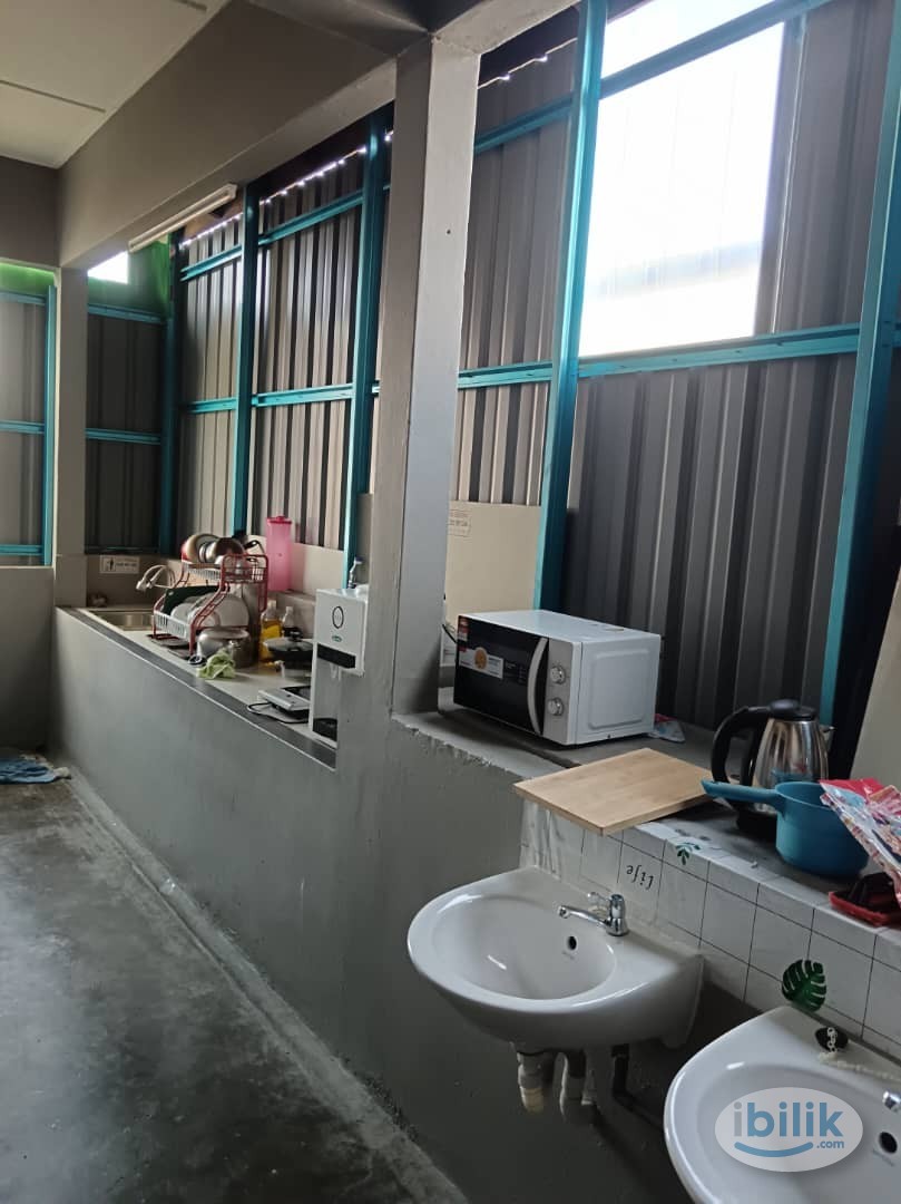 Room for rent at Skudai near MBIP - Image 3