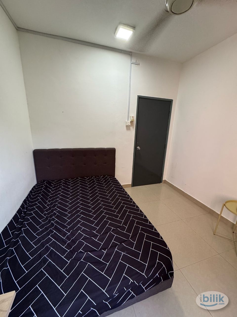 Fully Furnished Middle room at Cengal Condominium Walking to LRT - Image 2