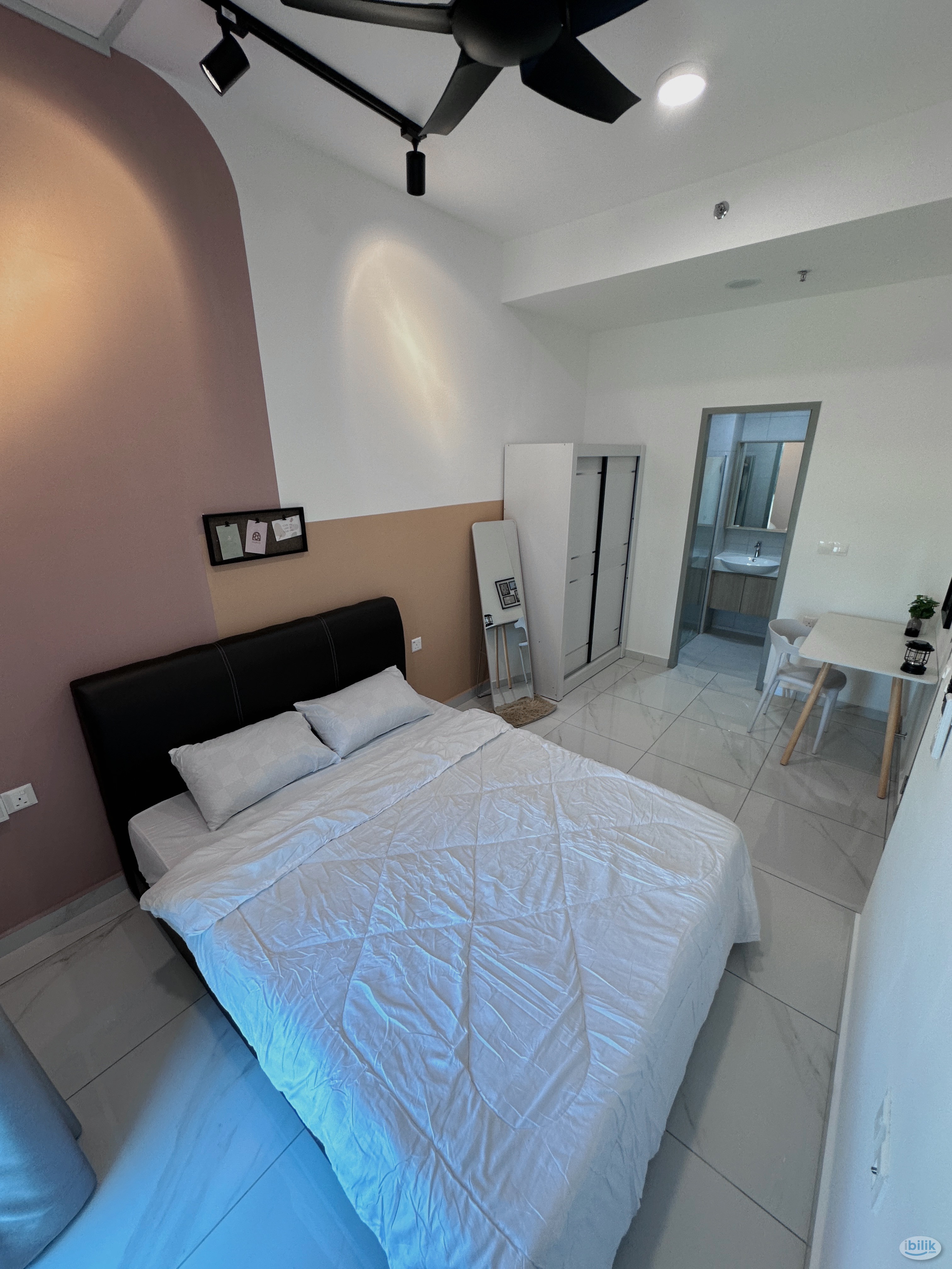 Master Room BIG for rent at penang batu kawan【private bathroom】 - Image 1