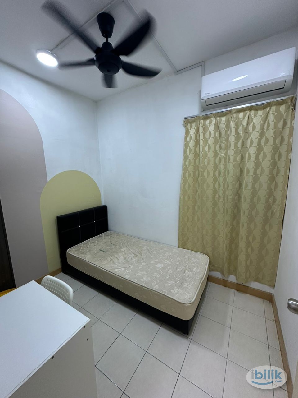 Fully Furnished Single room at Cengal Condominium Walking to LRT - Image 1
