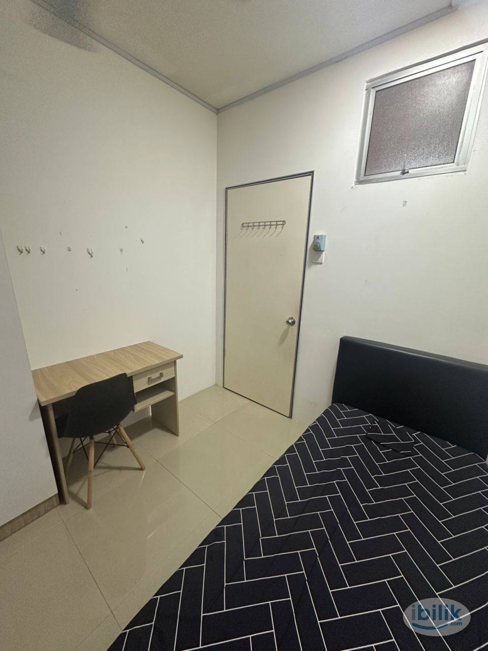 Fully Furnished Single room at Cengal Condominium Walking to LRT - Image 1