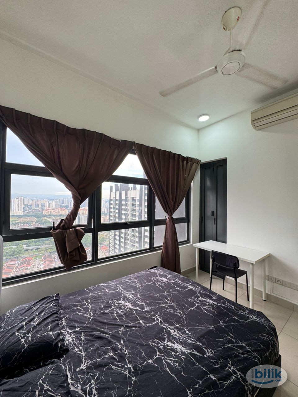 Fully Furnished Middle room at Lakeville Residences Jalan Ipoh - Image 2
