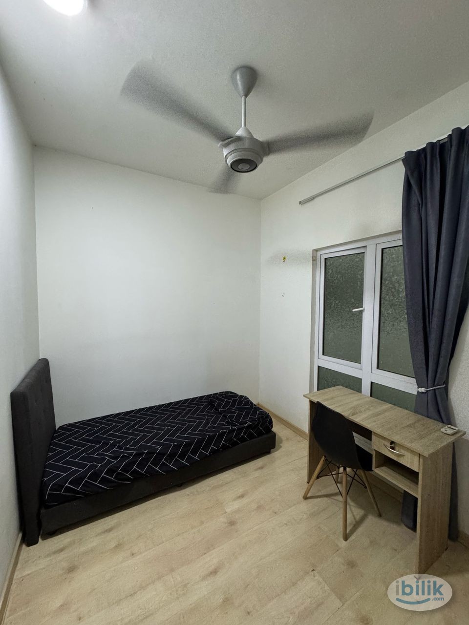 Fully Furnished Single room at The Holmes Bandar Tun Razak - Image 1