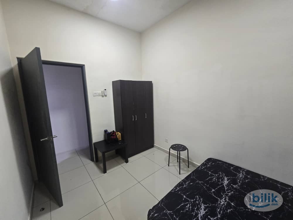 Fully Furnished Middle room at Lavender Residences Bandar Sungai Long - Image 2