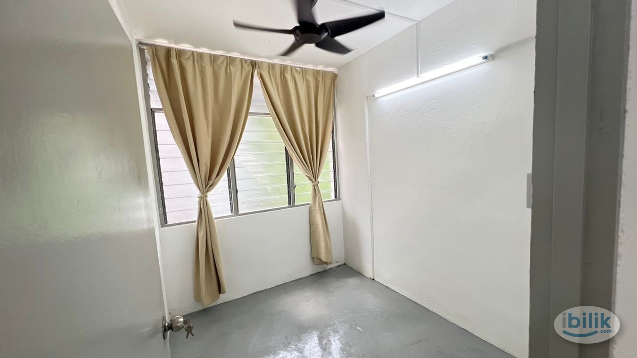 Muslim Male ROOM FOR RENT AT PAYA TERUBONG 🏡 - Image 2