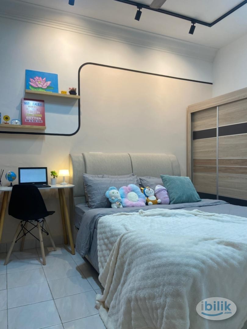 😍10 Mins walk to LRT Ara Damansara😍 Middle Room at Puncak Seri Kelana😍 Fully Furnished - Image 1