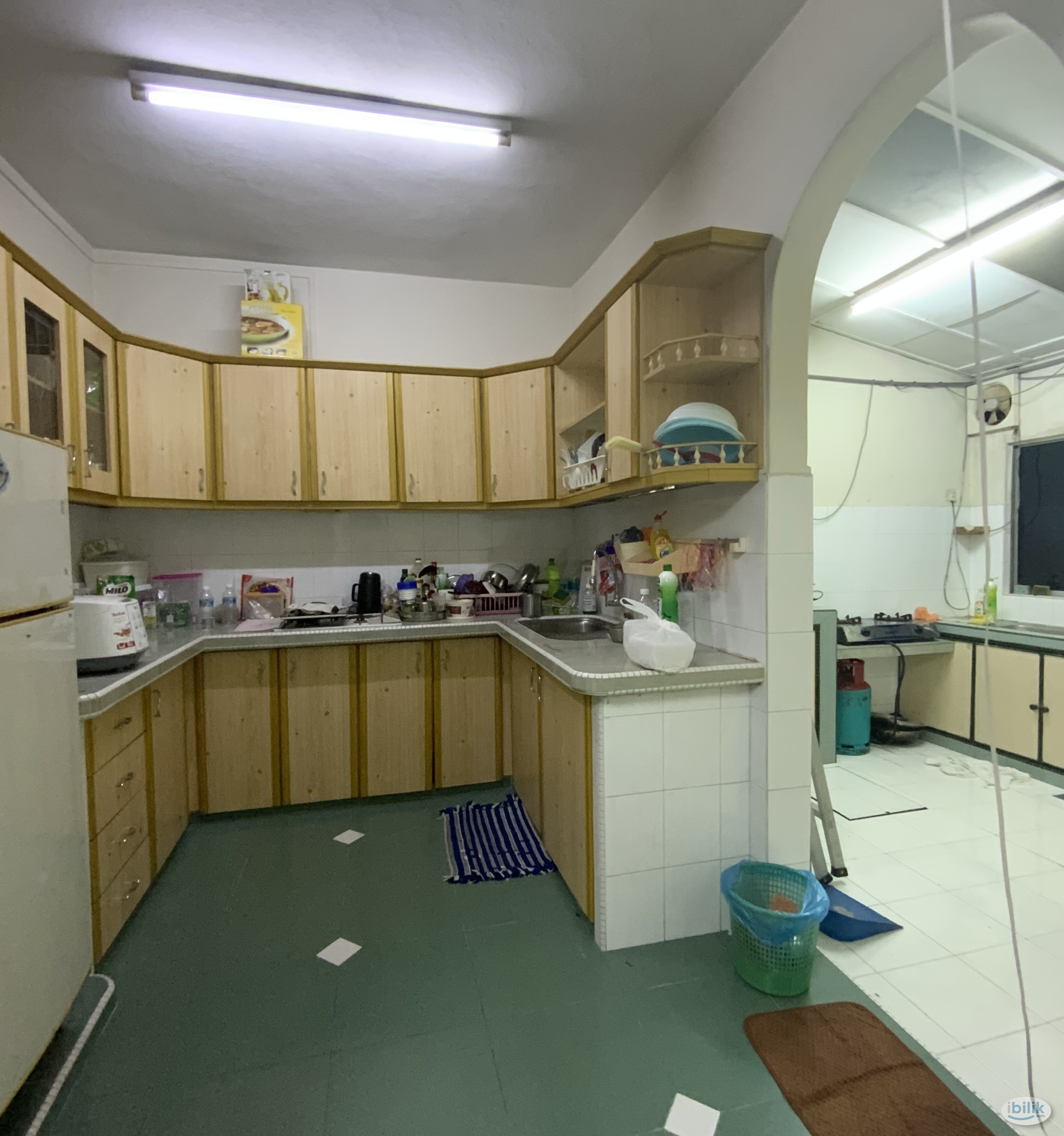Middle Room at Kelana Jaya, Petaling Jaya - Image 2