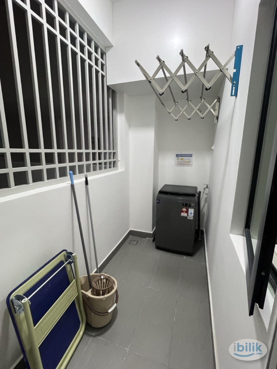 Cozy Middle Room For Rent in Verando Residence, Petaling Jaya - Image 3