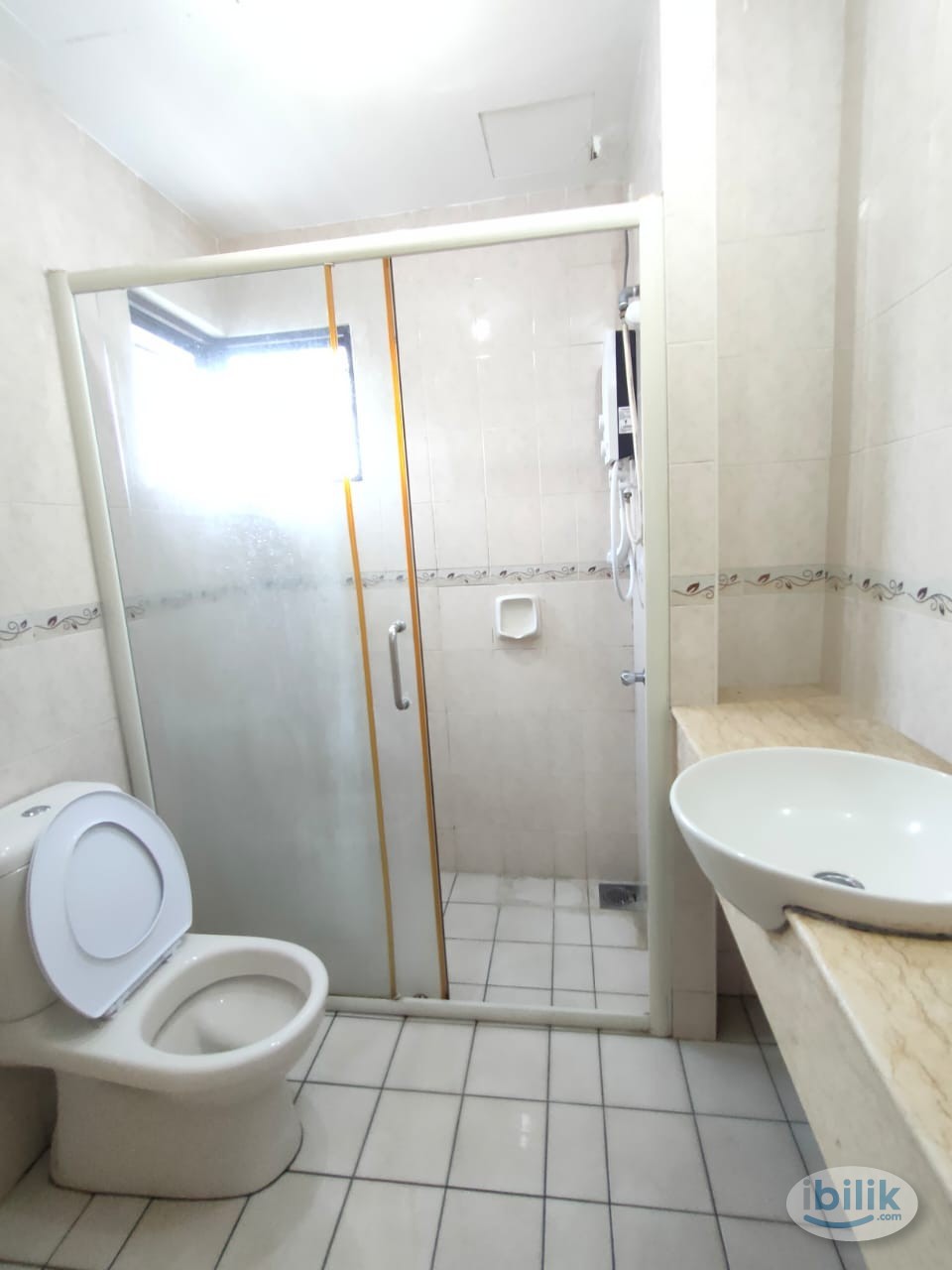 Master Room for Female at Pelangi Utama , Bandar Utama - Image 3