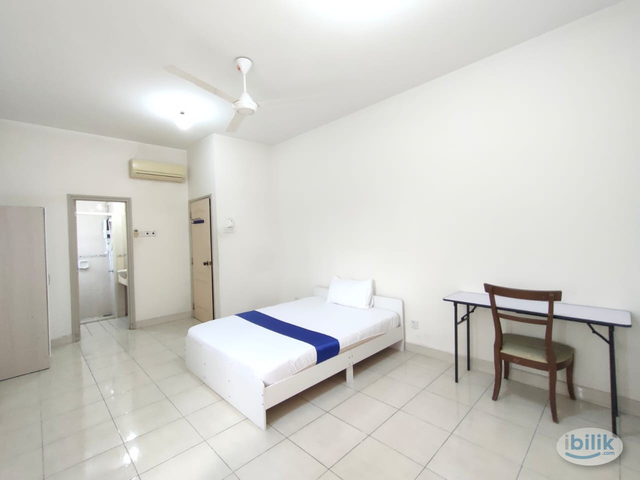 Master Room for Female at Pelangi Utama Condominium, Bandar Utama - Image 1
