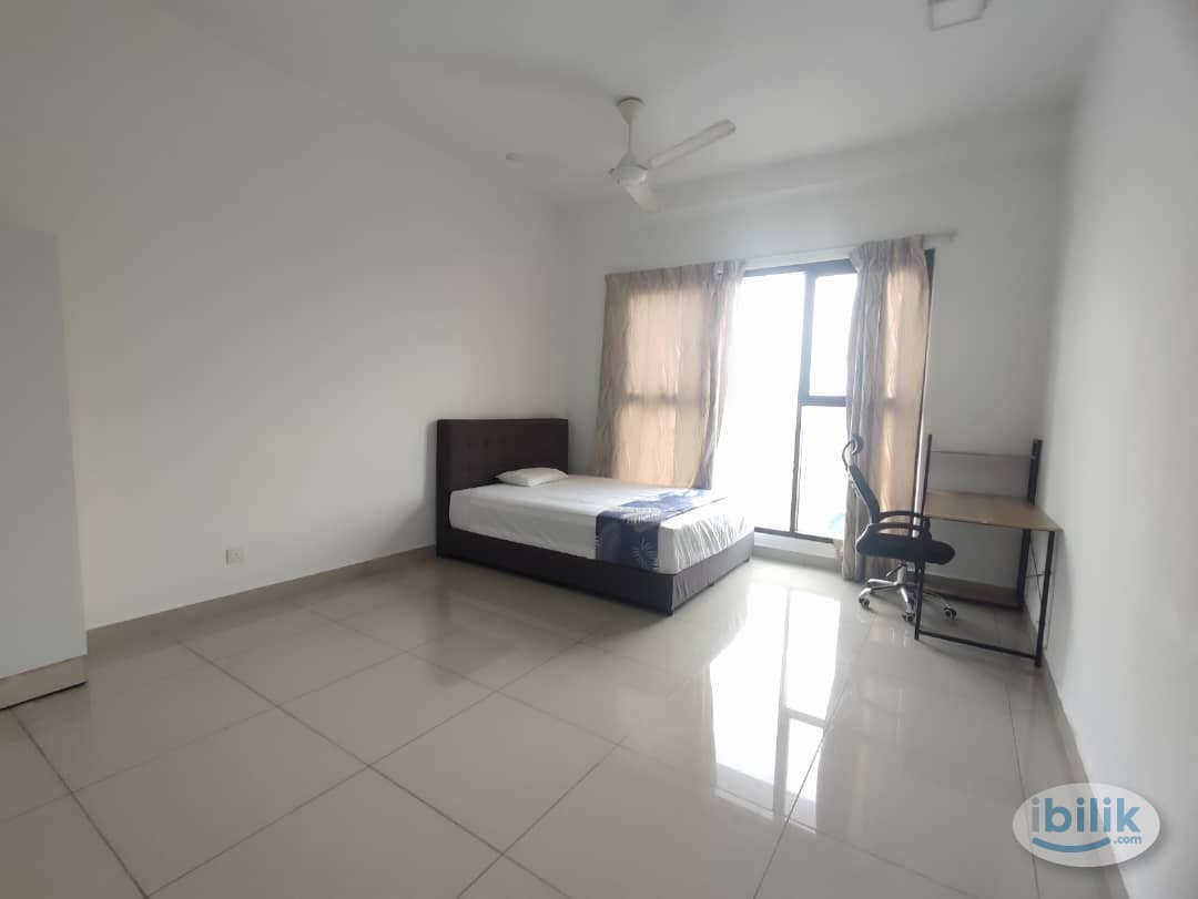 Master Room for Female at Pelangi Utama Condominium, Bandar Utama - Image 2