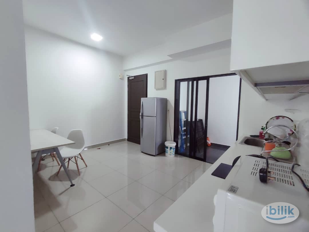 Master Room for Female at Pelangi Utama Condominium, Bandar Utama - Image 5