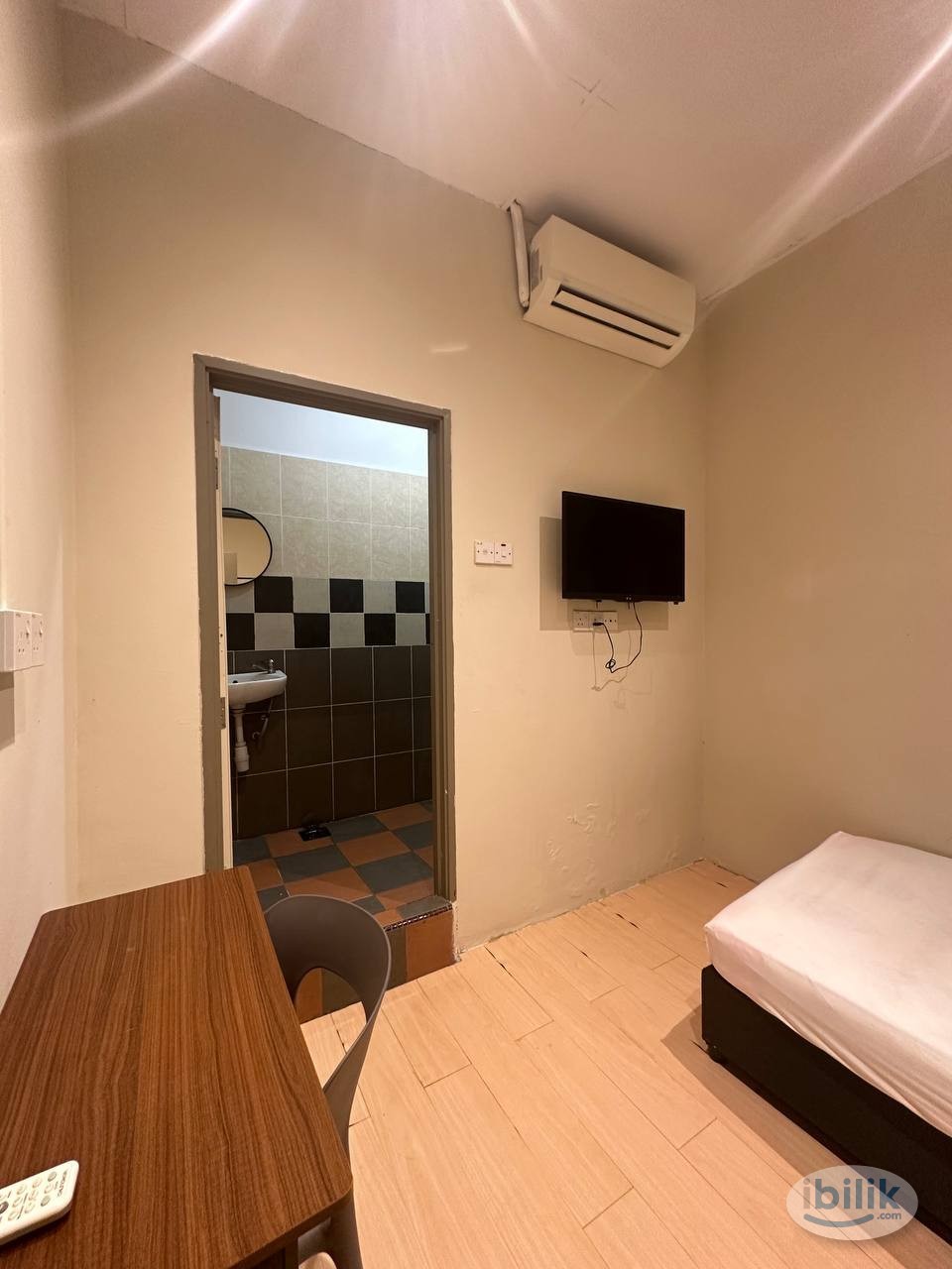 [ Private toilet room in SS3 l Zero deposit ] ❤️‍🔥 Aircon Room di SS3‼️ - Image 2