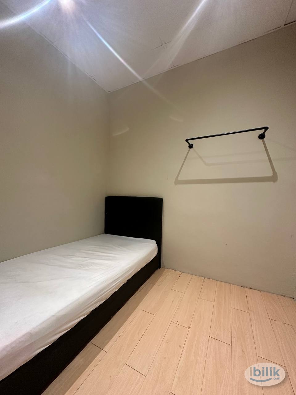 [ Private toilet room in SS3 l Zero deposit ] ❤️‍🔥 Aircon Room di SS3‼️ - Image 1