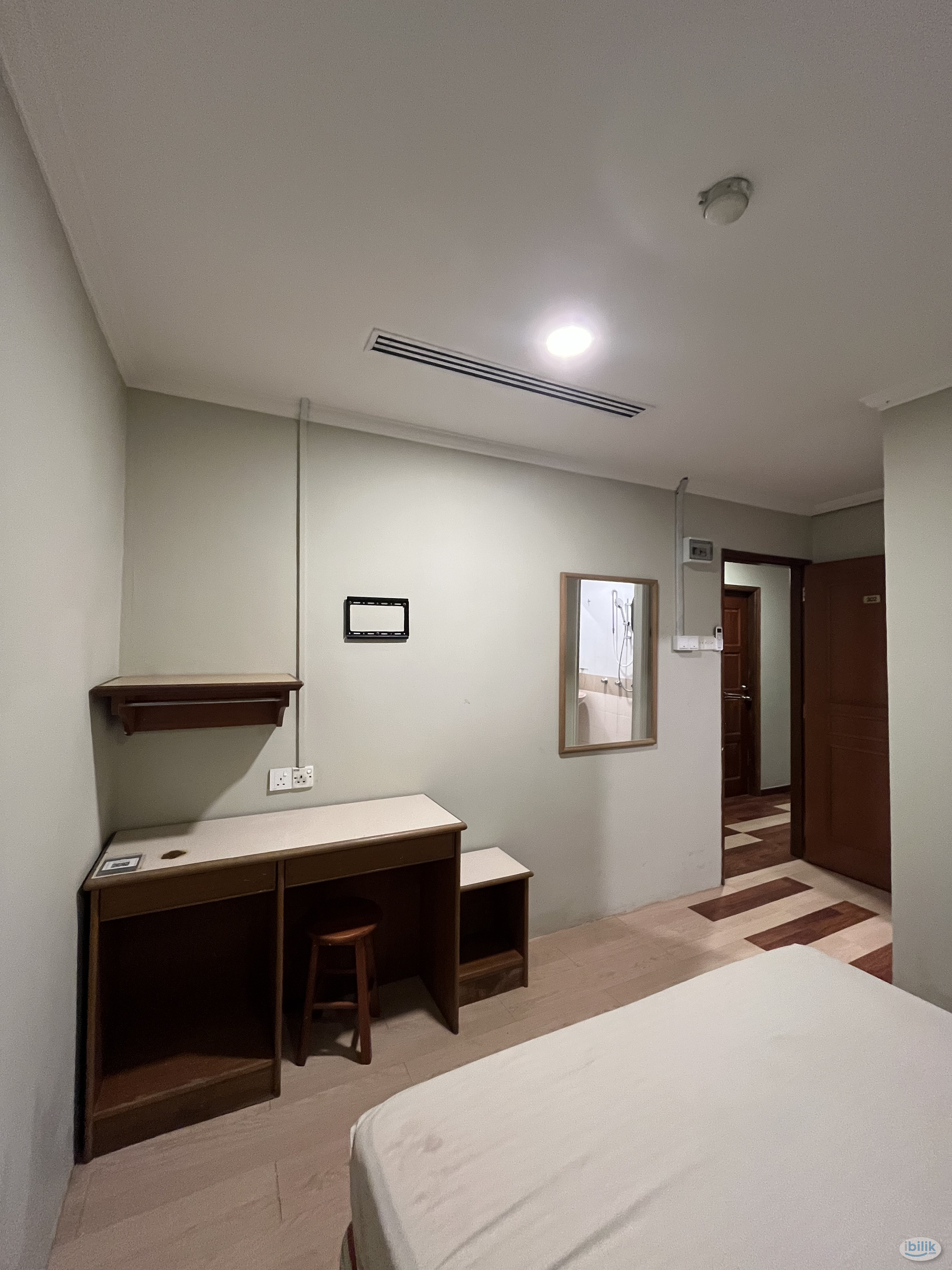 Zero Deposit Petaling Street | Master Room w Toilet | Hotel Co-Living - Image 2