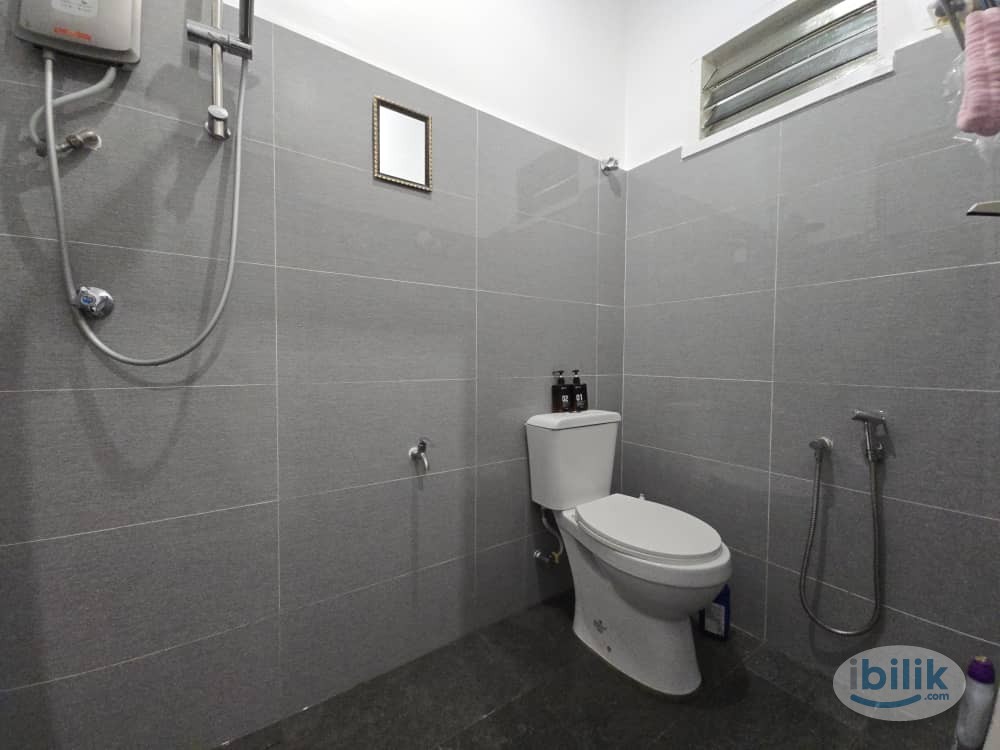 Fully Furnished Rooms in clean house - Image 3