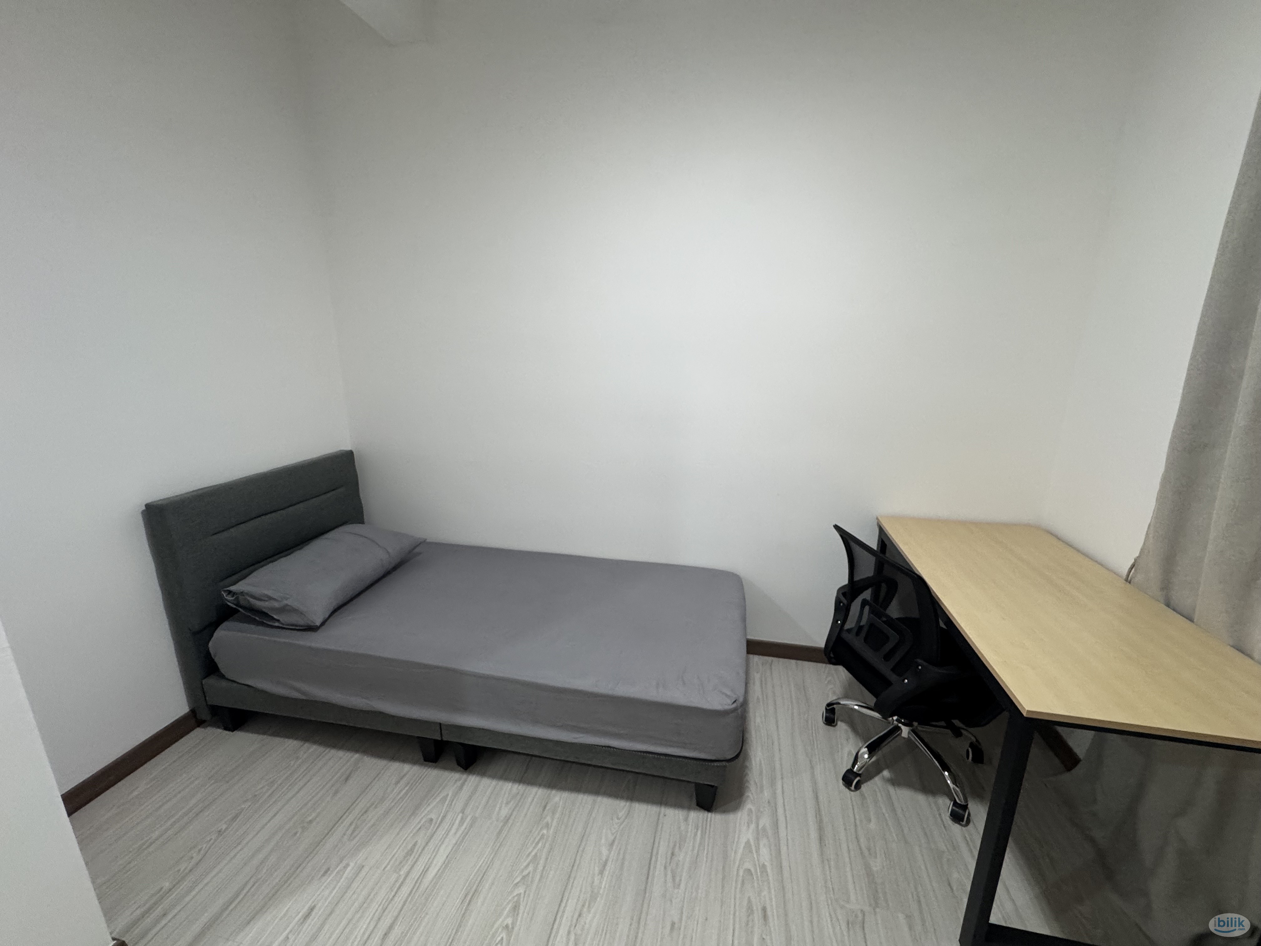 Single Room at M Oscar Residence, Bandar Baru Sri Petaling - Image 2