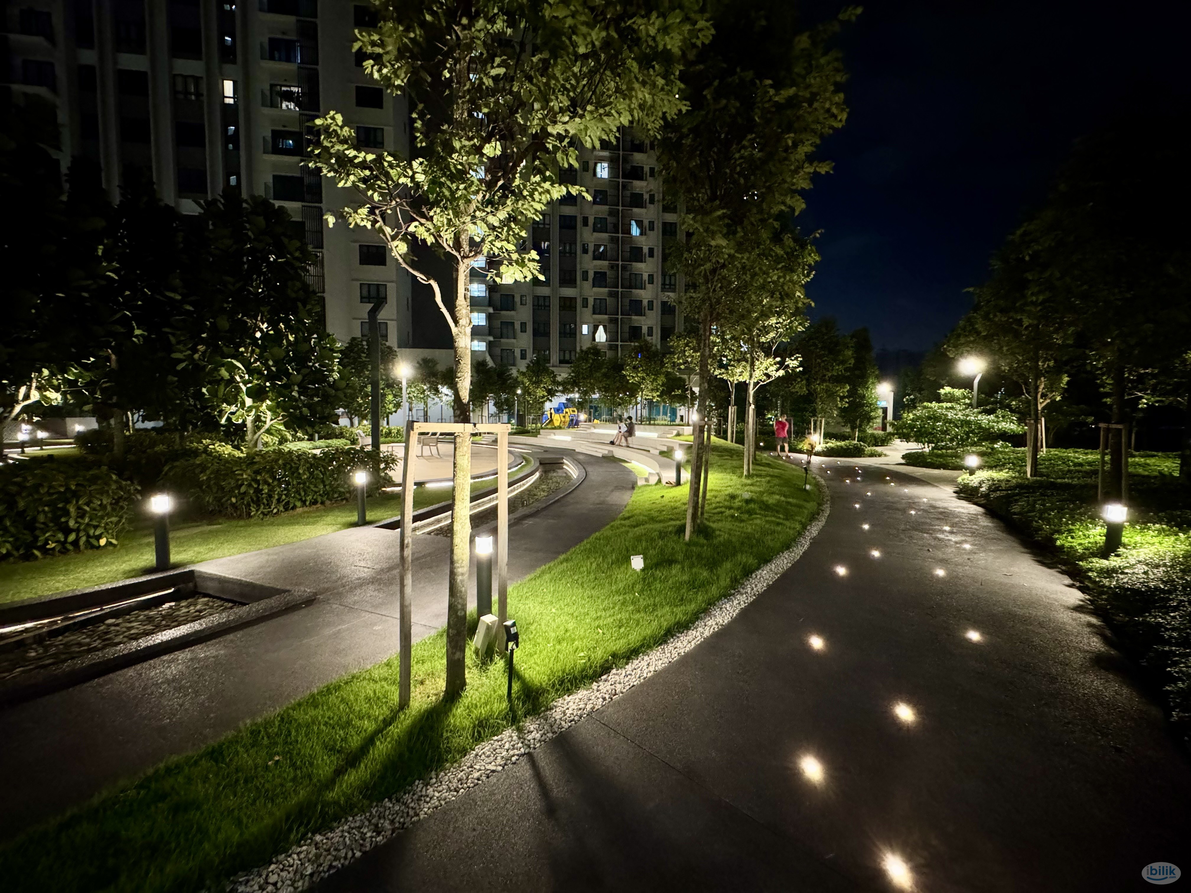 Single Room at M Oscar Residence, Bandar Baru Sri Petaling - Image 3