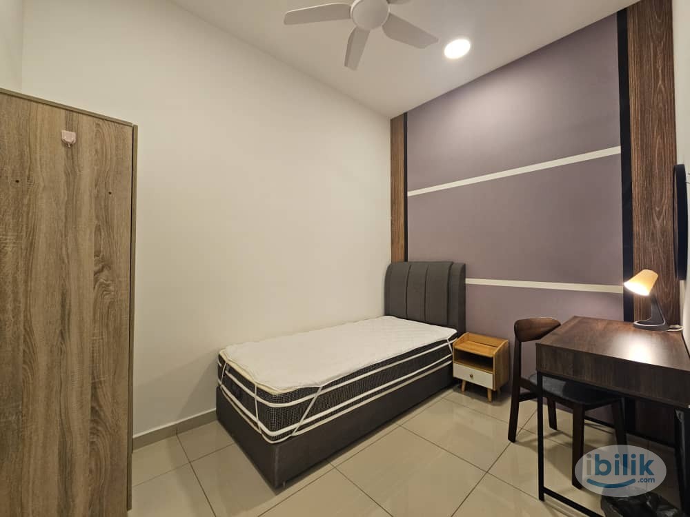 Single Room at Marina Residence - Image 2