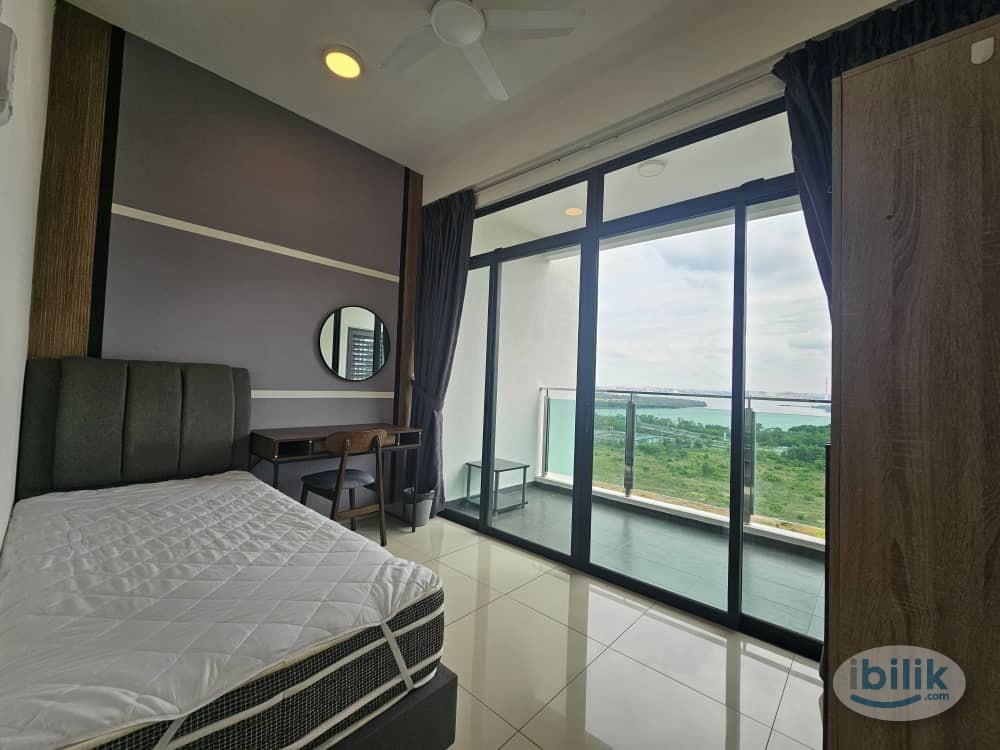 Balcony room at Marina Residence - Image 3