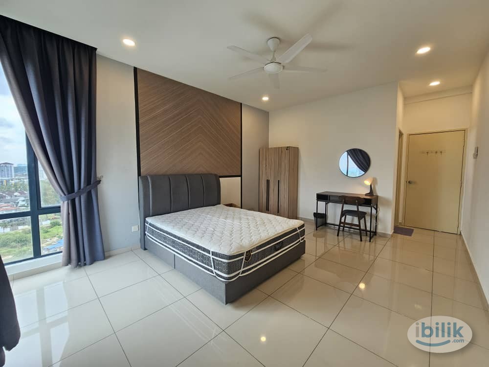 Master Room at Marina Residence - Image 1