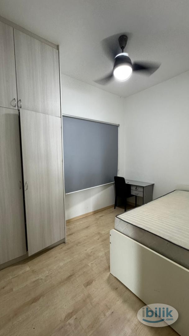Junior Medium Room at Parkhill Residence, Bukit Jalil - Image 1