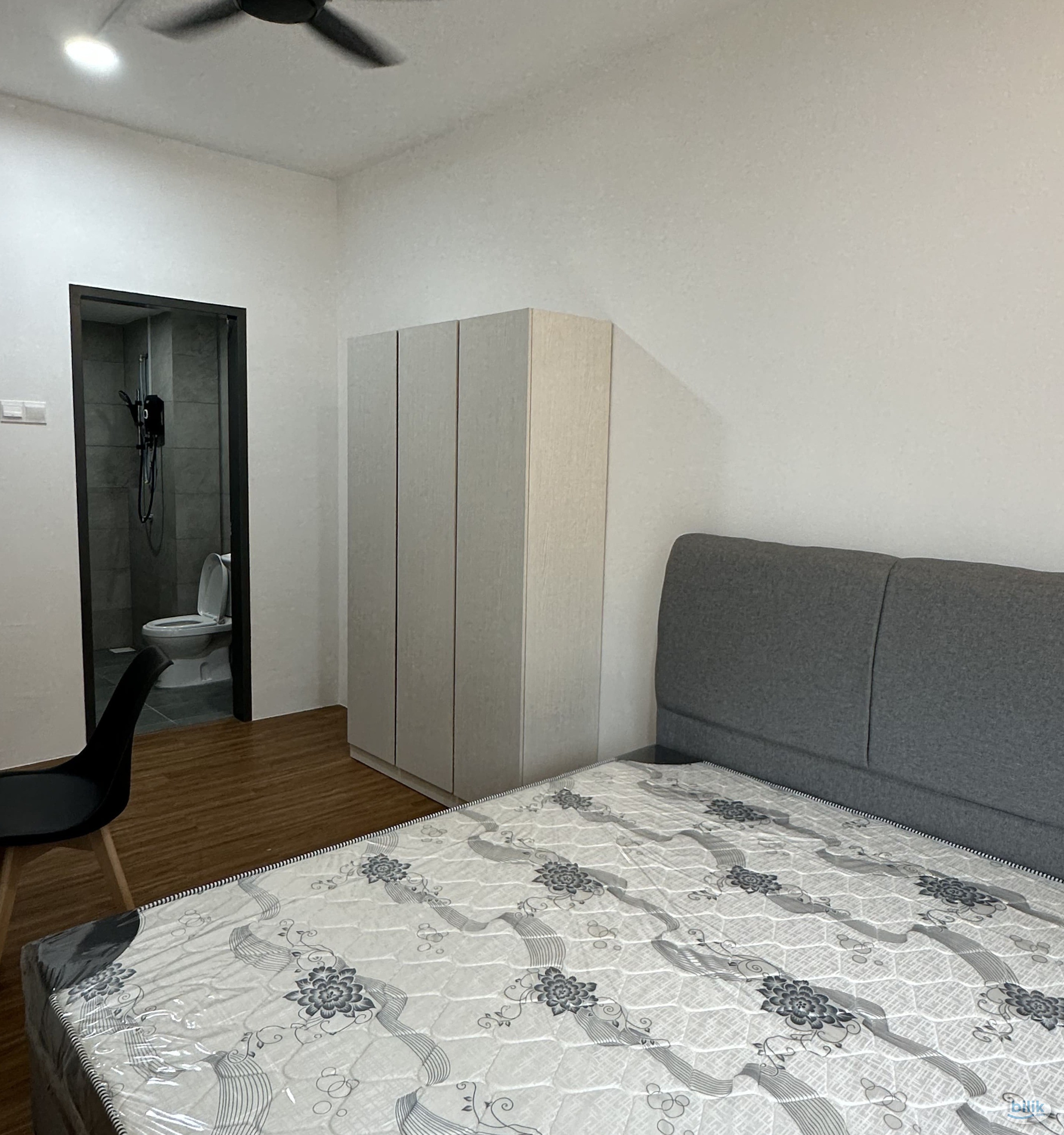 Master Room at UCSI Residence 2, Cheras - Image 1