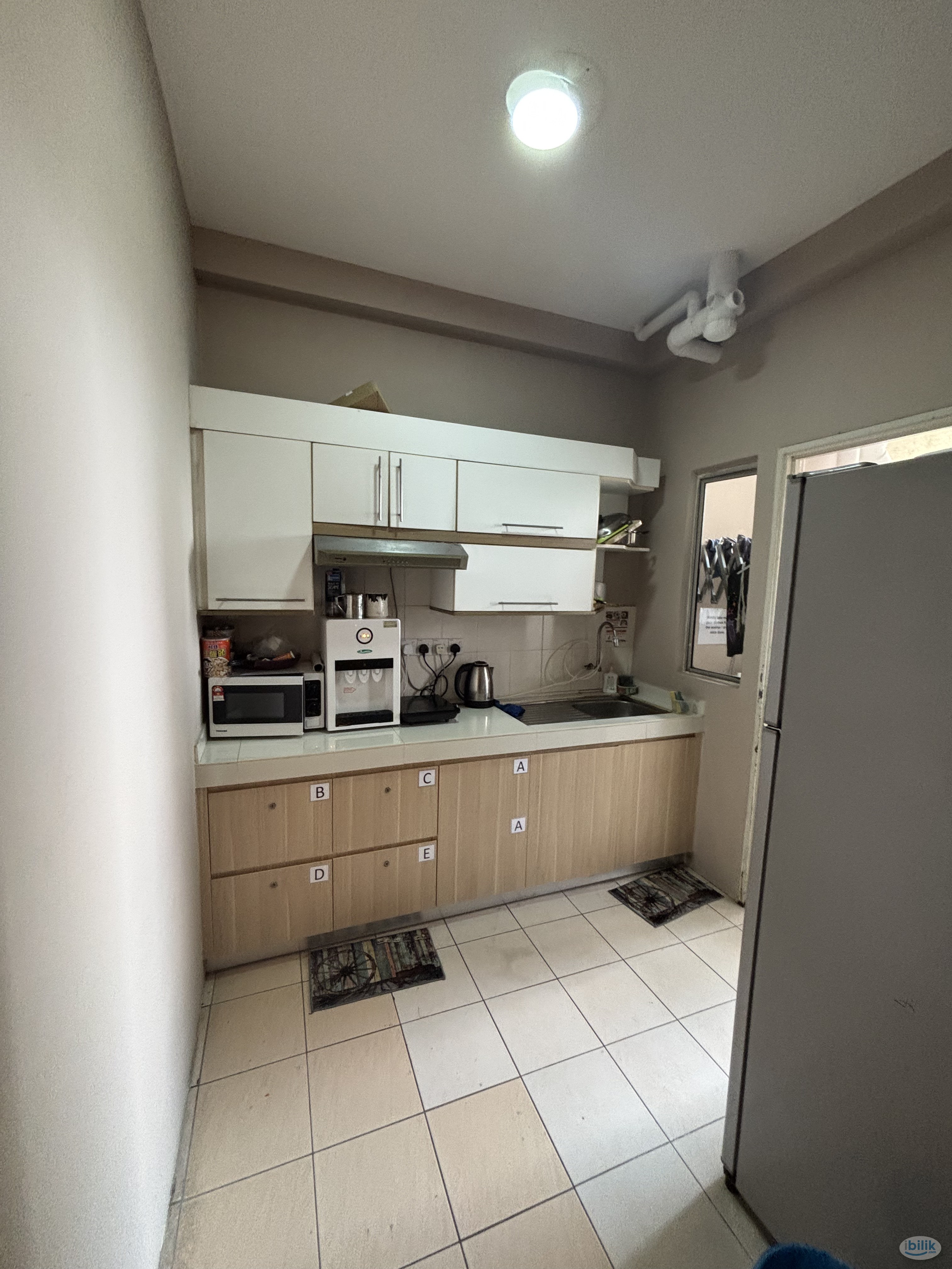 🏠Casa Subang Queen Bedroom at USJ 1🏠-Free WiFi 🌐🚄Walking to BRT🚄 - Image 4
