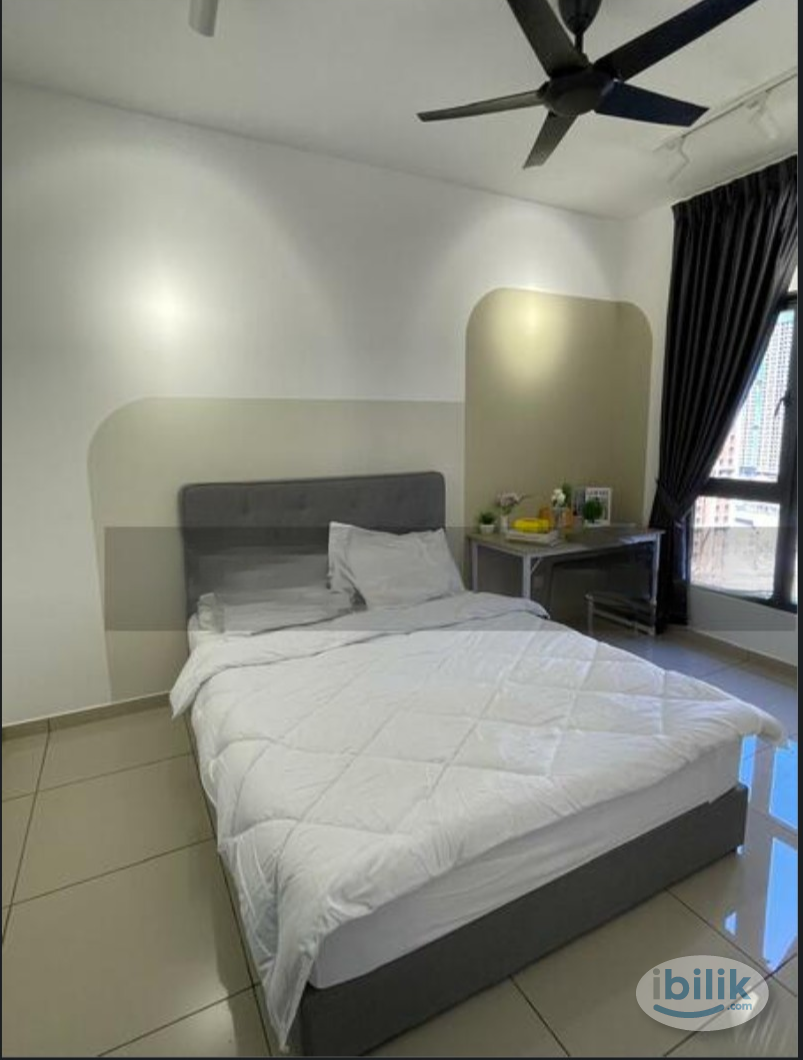 One Equine Female Master Rooms Available - Image 1