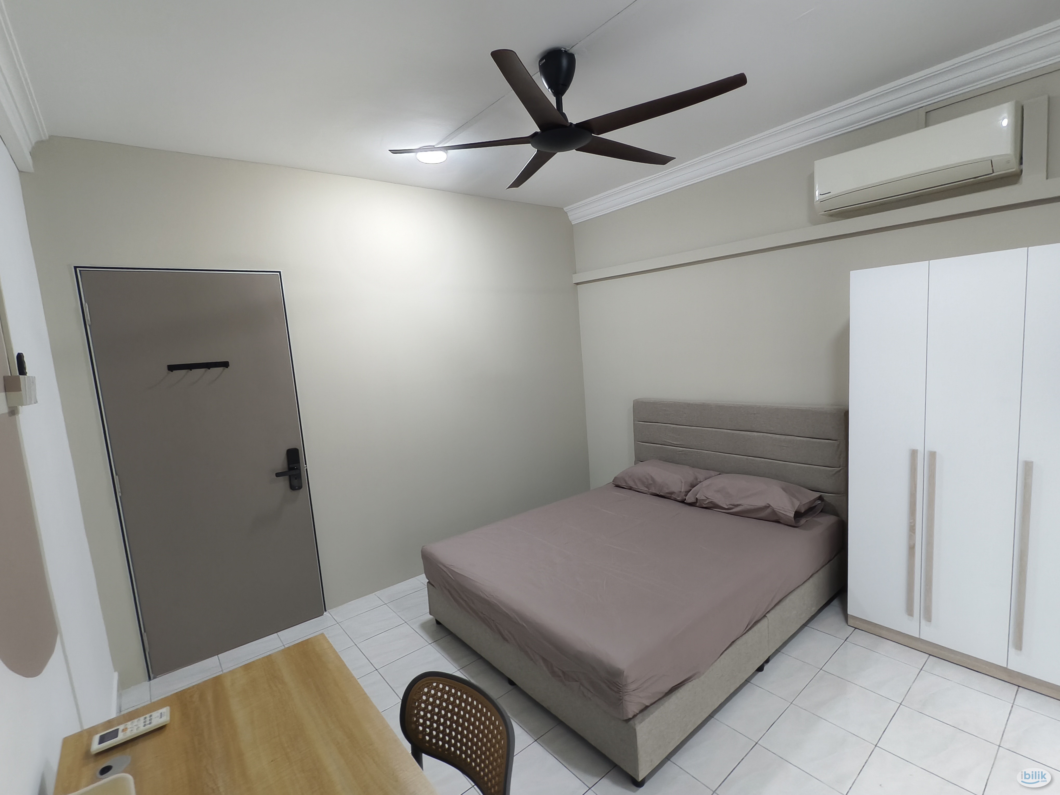 🏠Queen Bedroom Full Furnish at Puncak Seri Kelana Ara Damansara🏠-Free WiFi 🌐🚄Walking to LRT_Contact for sepcial offer - Image 1