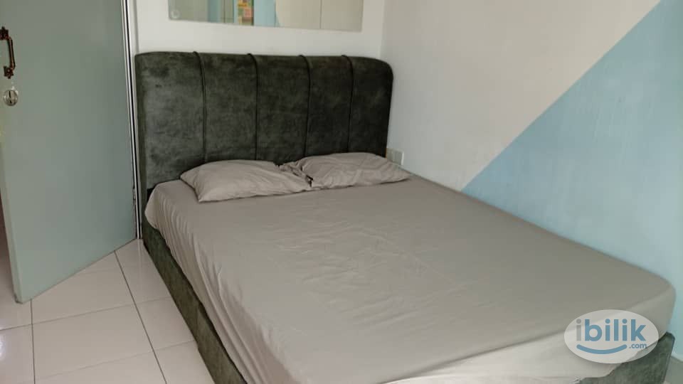 Medium Room, Metropolitan Square, Damansara Perdana, near IKEA, Curve - Image 1