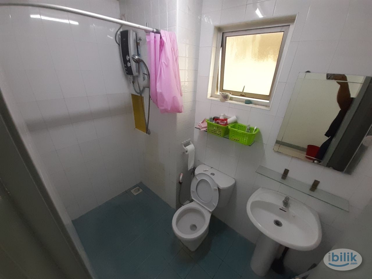 Medium Room, Metropolitan Square, Damansara Perdana, near IKEA, Curve - Image 2