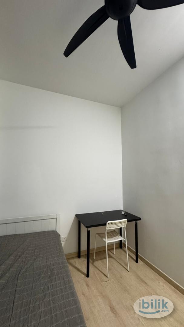 Junior Medium Room at Parkhill Residence, Bukit Jalil - Image 2